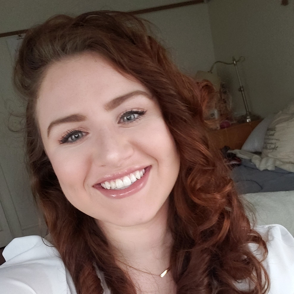 Meet your Posher, Emily